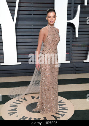 Hailee Steinfeld arriving at the Vanity Fair Oscar Party in Beverly Hills, Los Angeles, USA. Stock Photo