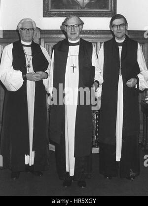 The new Archbishop of Canterbury, the Most Reverend Robert Runcie (Centre), at the House of Lords when he was re-introduced by the Bishop of London, the Right Reverend Gerald Ellison (l) and the Bishop of Durham, the Right Reverend John Habgood (r). Stock Photo