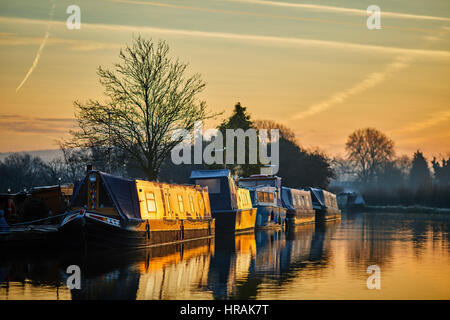 Winter sunrise Lock 57 Moorings waterway Trent and Mersey Canal in Alsager Cheshire East near Stoke-on-Trent Stock Photo