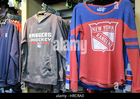 Rangers jersey hi-res stock photography and images - Alamy