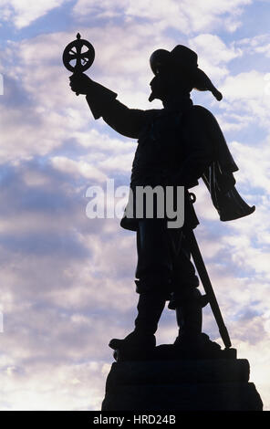 Silhouette of statue of Samuel de Champlain holding an astrolabe , Ottawa, Ontario, Canada Stock Photo