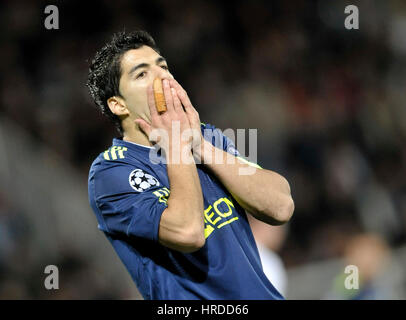 Ajax Amsterdam player Luis Suarez reacts during the UEFA Champions League Group G soccer match between AJ Auxerre and Ajax Amsterdam at the l'Abbe Des Stock Photo