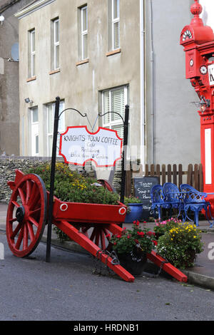 Knightstown Coffee - coffee shop, cafe, restaurant and bookstore at Knightstown, Valentia Island, County Kerry, Ireland. Stock Photo