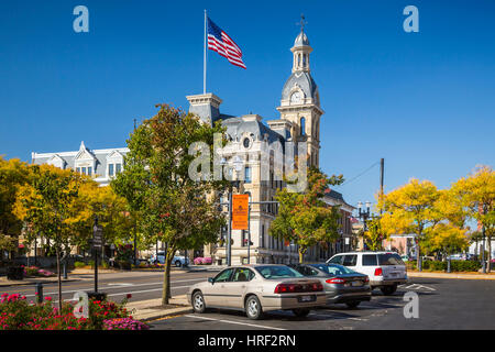 A street scene in downtown Wooster, Ohio, USA. Stock Photo