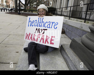 Trenton, New Jersey, USA. 27th Feb, 2017. LISA BANWELL of Howell, New Jersey receives Medicare but expressed her concerned of her husband, who has a pre-existing health issue, during a rally at the Statehouse in Trenton, New Jersey. Demonstrators called on Gov., Chris Christie, R-N.J. to oppose any Republican's plan to repeal the Affordable Cares Act. Credit: Brian Branch Price/ZUMA Wire/Alamy Live News Stock Photo