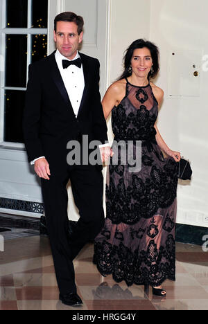 Washington, Us. 18th Jan, 2011. Joseph Beau Biden, III, Attorney General of Delaware and Hallie Biden arrive for the State Dinner in honor of President Hu Jintao of China at the White House In Washington, DC on Wednesday, January 19, 2011. - NO WIRE SERVICE - Photo: Ron Sachs/Consolidated/dpa/Alamy Live News Stock Photo