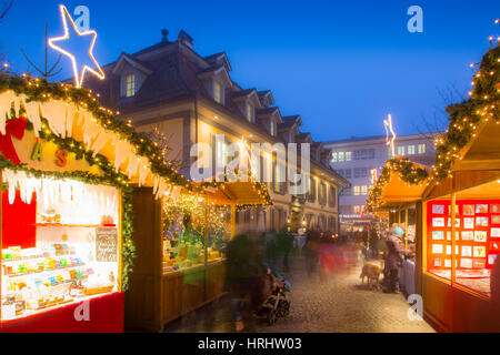 Christmas Market in Balliz, Thun, Jungfrau region, Bernese Oberland, Swiss Alps, Switzerland Stock Photo