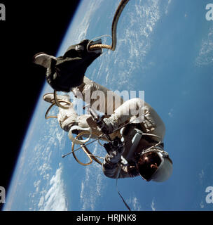 First American Spacewalk, Astronaut Ed White, 1965 Stock Photo