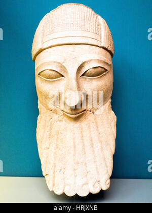 Bearded male worshipper, 600-570 BC terracotta Cyprus Dali, Sanctuary of Apollo-Reshef Terracotta head Stock Photo