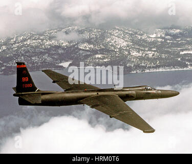 Lockheed U 2 High Altitude Reconnaissance Plane Stock Photo Alamy lockheed-u-2-high-altitude-reconnaissance-plane-stock-photo-alamy