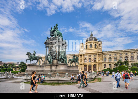 Austria, Vienna, Maria-Theresien-Platz, Museum of Natural History Vienna and the statue of Empress Maria Theresa Stock Photo