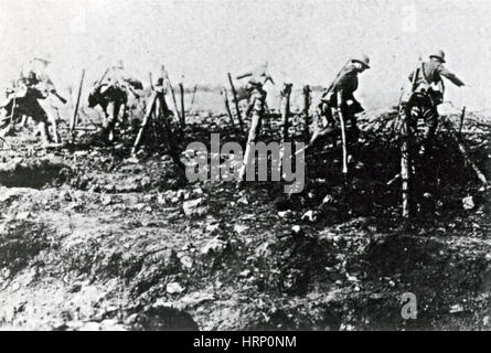 WWI, German Infantry, Third Battle of the Aisne, 1918 Stock Photo