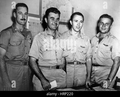 photography crew of the enola gay h bomber