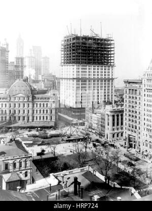 NYC, Woolworth Building Construction, 1912 Stock Photo