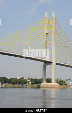 New Tsubasa suspension bridge, Phnom Penh, Cambodia Stock Photo