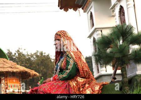 Beautiful Rajasthani women wearing traditional jewellery and colourful ...