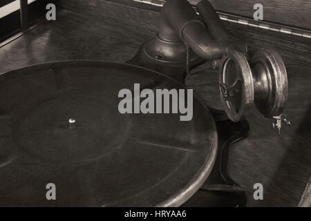 Antique Gramophone Phonograph 5 - Vintage Gramophone Phonograph Closeup With Turntable and Needle Stock Photo