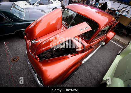 Sao Paulo, Brazil. 5th Mar, 2017. Car lovers in monthly event that gathers in the light station hundreds of classic cars in SÃ£o Paulo Credit: Dario Oliveira/ZUMA Wire/Alamy Live News Stock Photo