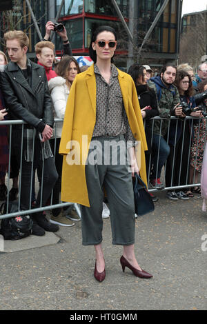 LONDON - FEB 19, 2017: Erin O'Connor arrives for the Topshop Unique Show Autumn Winter 2017, London Fashion Week in London Stock Photo