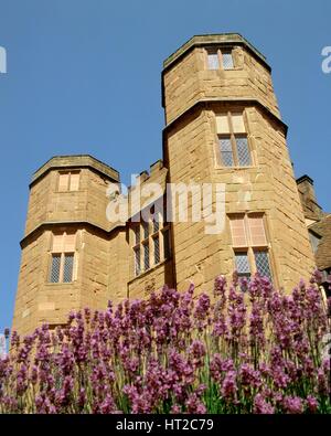 Gatehouse of Kenilworth Castle, Warwickshire, 2004. Artist: Unknown. Stock Photo