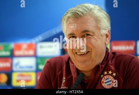 London, UK. 06th Mar, 2017. Munich manager Carlo Ancelotti at a press conference ahead of the second leg of the Champions League round of 16 tie against FC Arsenal in the Emirates Stadium in London, UK, 06 March 2017. Photo: Andreas Gebert/dpa/Alamy Live News Stock Photo