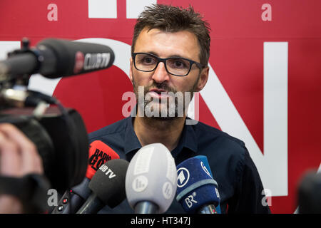 Michael Koellner, the new interim coach of 2nd Bundesliga soccer club 1. FC Nuremberg, speaks to journalists in Nuremberg, Germany, 7 march 2017. The former U21 team coach replaces former coach Schwartz, who was layed off before. Photo: Daniel Karmann/dpa Stock Photo