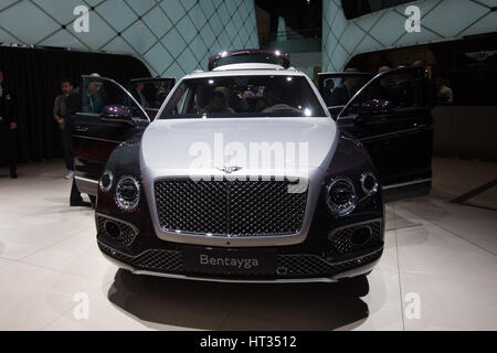 Geneva, Switzerland. 7th Mar, 2017. A Bentley Bentayga Mulliner SUV is seen on the first press day of the 87th International Motor Show in Geneva, Switzerland, on March 7, 2017. This year's Geneva International Motor Show hosts some 180 exhibitors and exhibits about 900 models including 148 world or European premieres. Credit: Xu Jinquan/Xinhua/Alamy Live News Stock Photo