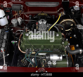 1965 Austin 1800 engine Stock Photo - Alamy