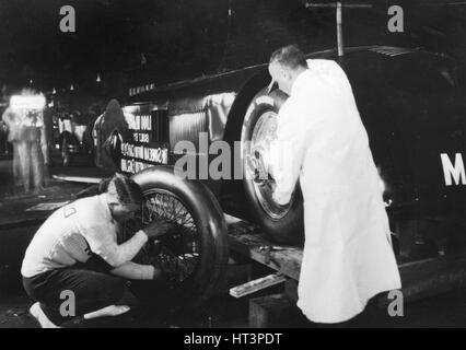 Sunbeam 1000hp World Land speed record attempt at Daytona 1927 Artist: Unknown. Stock Photo