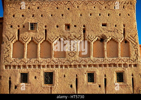 Exterior of the mud brick Kasbah of Taourirt, Ourrzazate, Morocco, built by Pasha Glaoui. A Unesco World Heritage Site Stock Photo