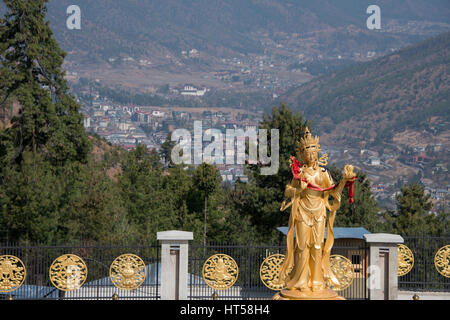 Bhutan, Thimphu. Buddha Dordenma statue. Golden statues around one of the largest Buddha statues in the world with a view of Kuenselphodrang Nature Pa Stock Photo