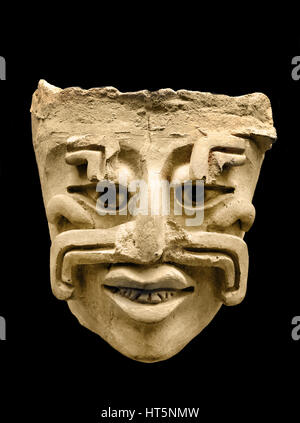 Mask Clay pot (fragment) 1410-1472 Mexico Zapotecs (Culture) 16 x 15.9 x 7.8 cm Zapotecs  Zapotec Civilization  Pre Columbian Mesoamerican  Central America  500 BC  - 900 AD American . Stock Photo