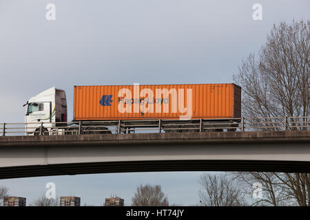 Truck with Hapag-Lloyd container on German motorway Stock Photo - Alamy