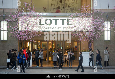 Lotte Department Store, Mar 7, 2017 : Lotte department store is seen in Seoul, South Korea. China ordered last week their travel agencies to stop selling group tours to South Korea after South Korean defence ministry completed a deal with Lotte Group to deploy a Terminal High Altitude Area Defense (THAAD) battery of the U.S. Army on a Lotte golf course, about 260 km southeast of Seoul. The U.S. and South Korea had agreed to station the anti-missile battery with a high-powered radar to counter missile threats from North Korea but China opposed the deployment as they asserted the United States w Stock Photo