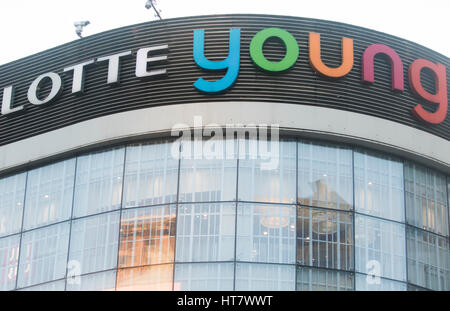 Lotte Department Store, Mar 7, 2017 : Lotte department store is seen in Seoul, South Korea. China ordered last week their travel agencies to stop selling group tours to South Korea after South Korean defence ministry completed a deal with Lotte Group to deploy a Terminal High Altitude Area Defense (THAAD) battery of the U.S. Army on a Lotte golf course, about 260 km southeast of Seoul. The U.S. and South Korea had agreed to station the anti-missile battery with a high-powered radar to counter missile threats from North Korea but China opposed the deployment as they asserted the United States w Stock Photo