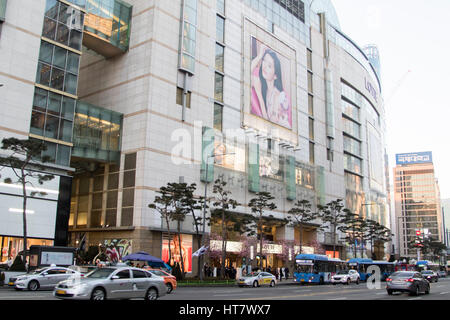 Lotte Department Store, Mar 7, 2017 : Lotte department store is seen in Seoul, South Korea. China ordered last week their travel agencies to stop selling group tours to South Korea after South Korean defence ministry completed a deal with Lotte Group to deploy a Terminal High Altitude Area Defense (THAAD) battery of the U.S. Army on a Lotte golf course, about 260 km southeast of Seoul. The U.S. and South Korea had agreed to station the anti-missile battery with a high-powered radar to counter missile threats from North Korea but China opposed the deployment as they asserted the United States w Stock Photo