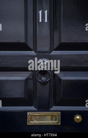 London, UK. 8th March 2017. The door to Number 10 Downing Street -Budget day in Westminster - London 08 Mar 2017. Credit: Guy Bell/Alamy Live News Stock Photo