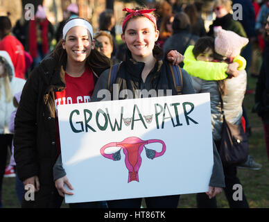 Columbus, USA. 08th Mar, 2017. Alex Fester shows her support for women's rights at the International Women's Day Rally at Goodale Park. Columbus, Ohio, USA. Credit: Brent Clark/Alamy Live News Stock Photo