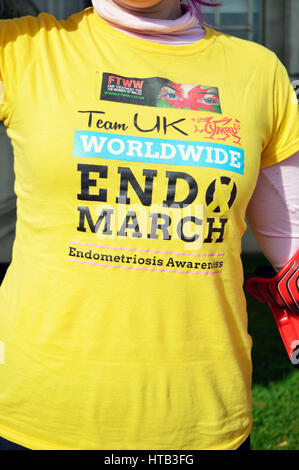 CARDIFF, UK. 2nd March 2017. Nicola Dally in front of Cardiff City Hall. Nicola, 35, from Pontypridd, is the Team Captain for Worldwide Endometriosis  Stock Photo