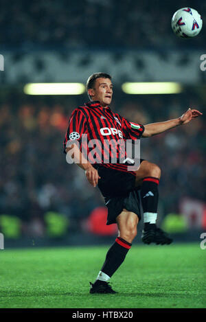 ANDRIY SHEVCHENKO AC MILAN 19 September 1999 Stock Photo