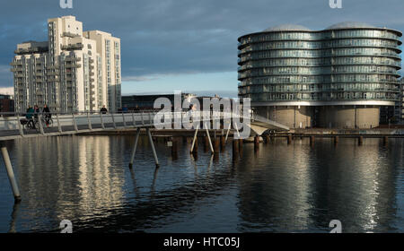 Gemini Residence, former seed silos by the Bryggebroen, a new pedestrian and cycle bridge across Copenhagen harbour, Denmark Stock Photo