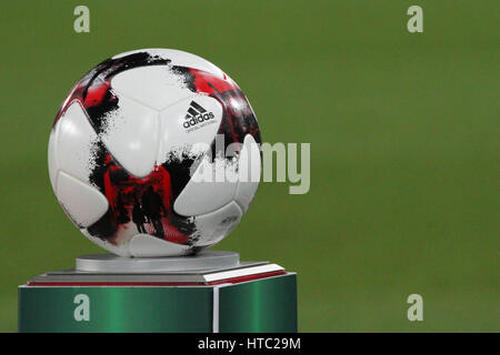 Adidas matchball 2016 hi-res stock photography and images - Alamy