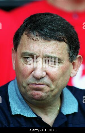 GRAHAM TAYLOR WATFORD FC MANAGER 07 August 1999 Stock Photo