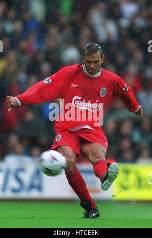 PATRIK BERGER LIVERPOOL FC 14 August 1999 Stock Photo