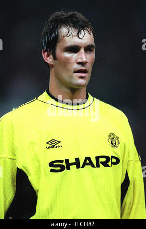 RAIMOND VAN DER GOUW MANCHESTER UNITED FC 14 September 1999 Stock Photo