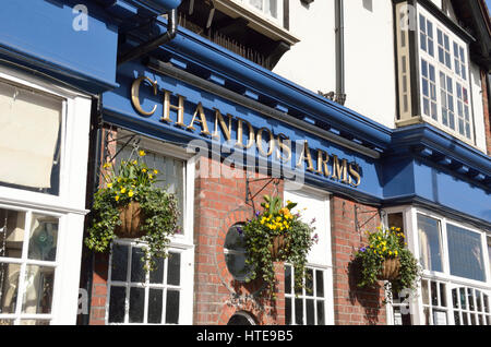 Chandos Arms pub in Colindale Avenue, Colindale, London, UK. Stock Photo