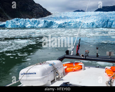 Tourists visiting the San Rafael glacier lagoon, view from excursion boat towards glacier front, northern ice field, patagonia, Chile8 Stock Photo