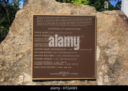 Marker listing Colonials buried at Bonaventure Cemetery, gravesites.  Savannah Georgia Stock Photo