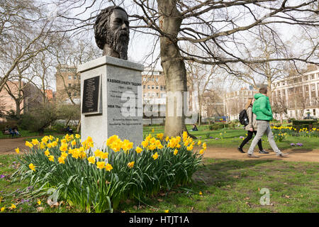 Sculpture of Rabindranath Tagore in Gordon Square, London, England, UK Stock Photo