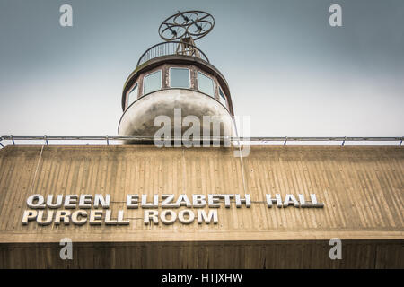 A Room for London, a boat-shaped, one-bedroom hotel moored above the Southbank Centre Stock Photo